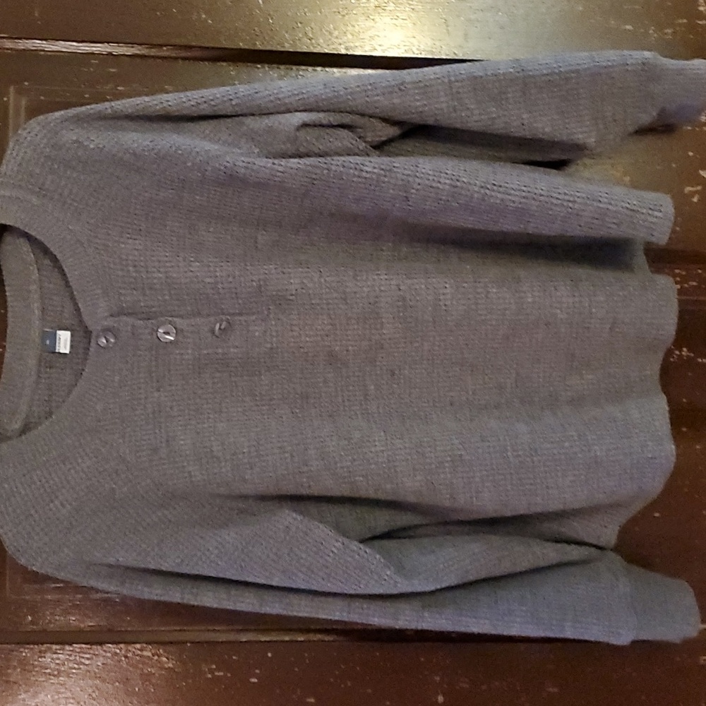 Old Navy sweater